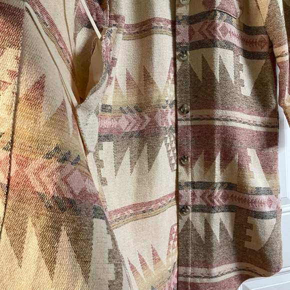 Steve Madden Geometric Patterned Long Jacket - Earthy Tones - Picture 3 of 5